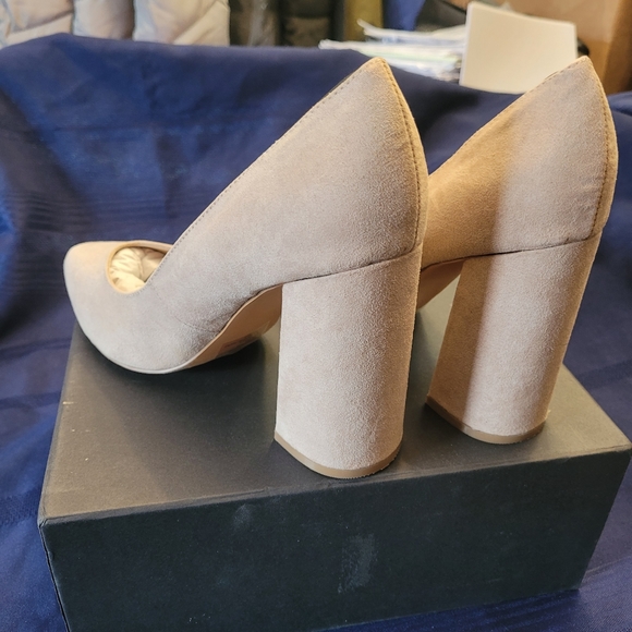Ladies heel shoes - Picture 7 of 8